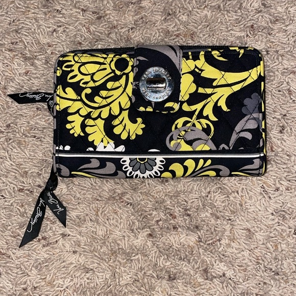 Very Bradley wallet - Picture 1 of 4